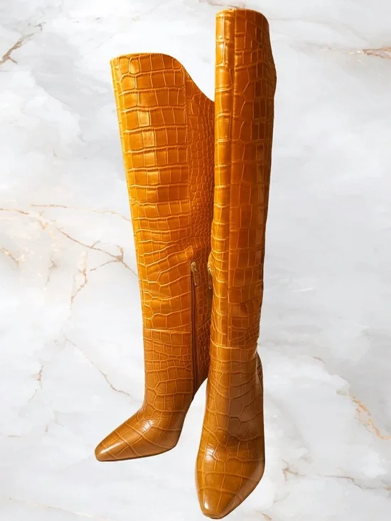 Vince Camuto Fenindy Knee High Stiletto Boots Tawny Birch 5.5 - Picture 3 of 8